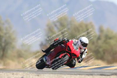 media/Oct-13-2025-Moto Forza (Mon) [[a66d839500]]/2-A Group/Session 4 Turn 7/